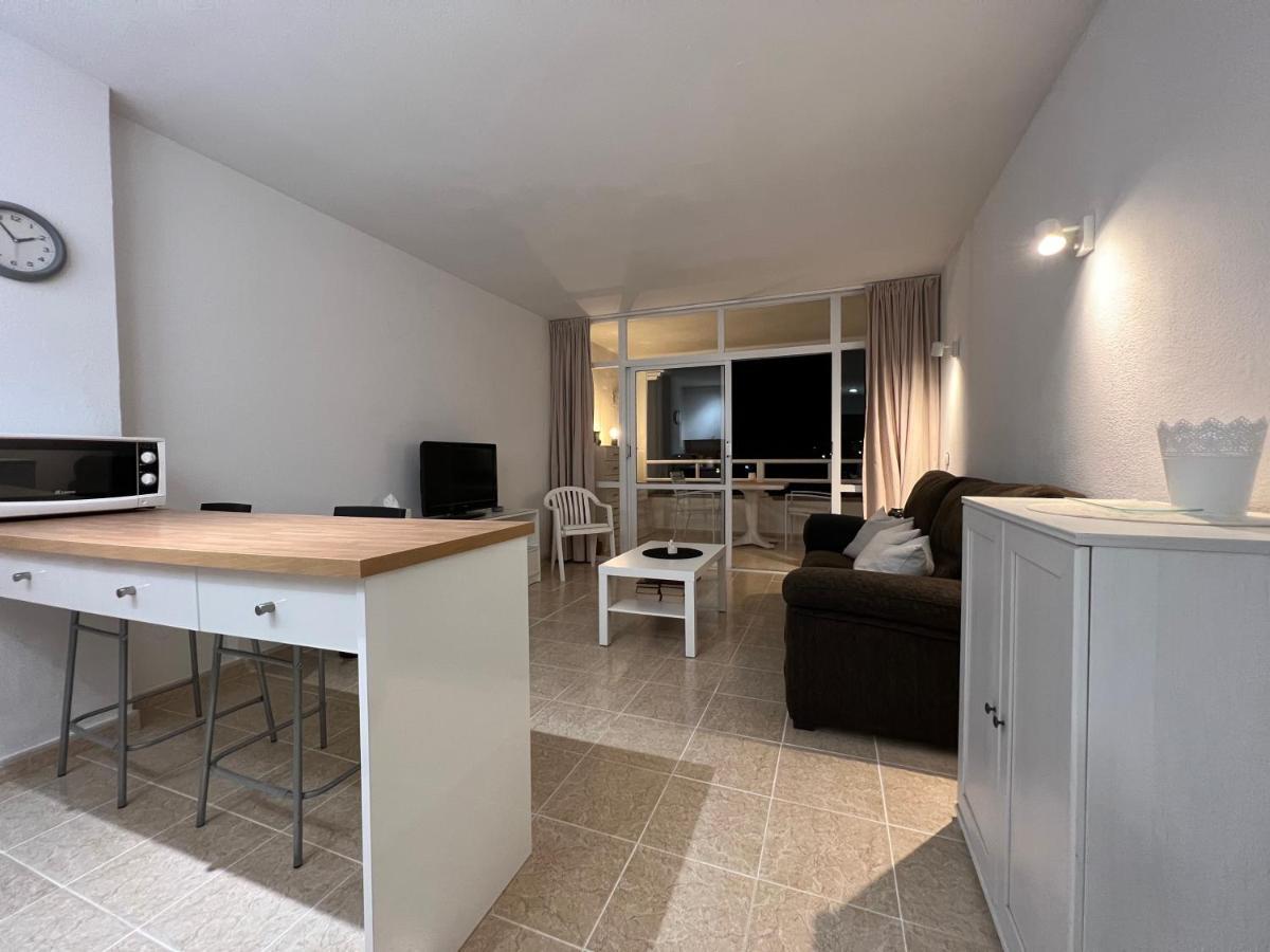 Yumbo Sunset Suite Tanife - 50M From Yumbo プラヤ・デル・イングレス エクステリア 写真
