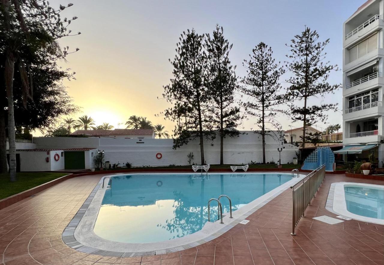 Yumbo Sunset Suite Tanife - 50M From Yumbo プラヤ・デル・イングレス エクステリア 写真