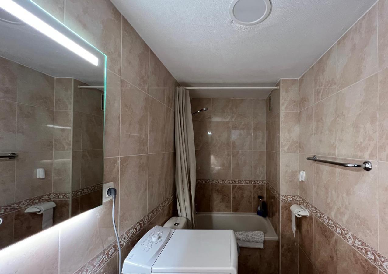 Yumbo Sunset Suite Tanife - 50M From Yumbo プラヤ・デル・イングレス エクステリア 写真